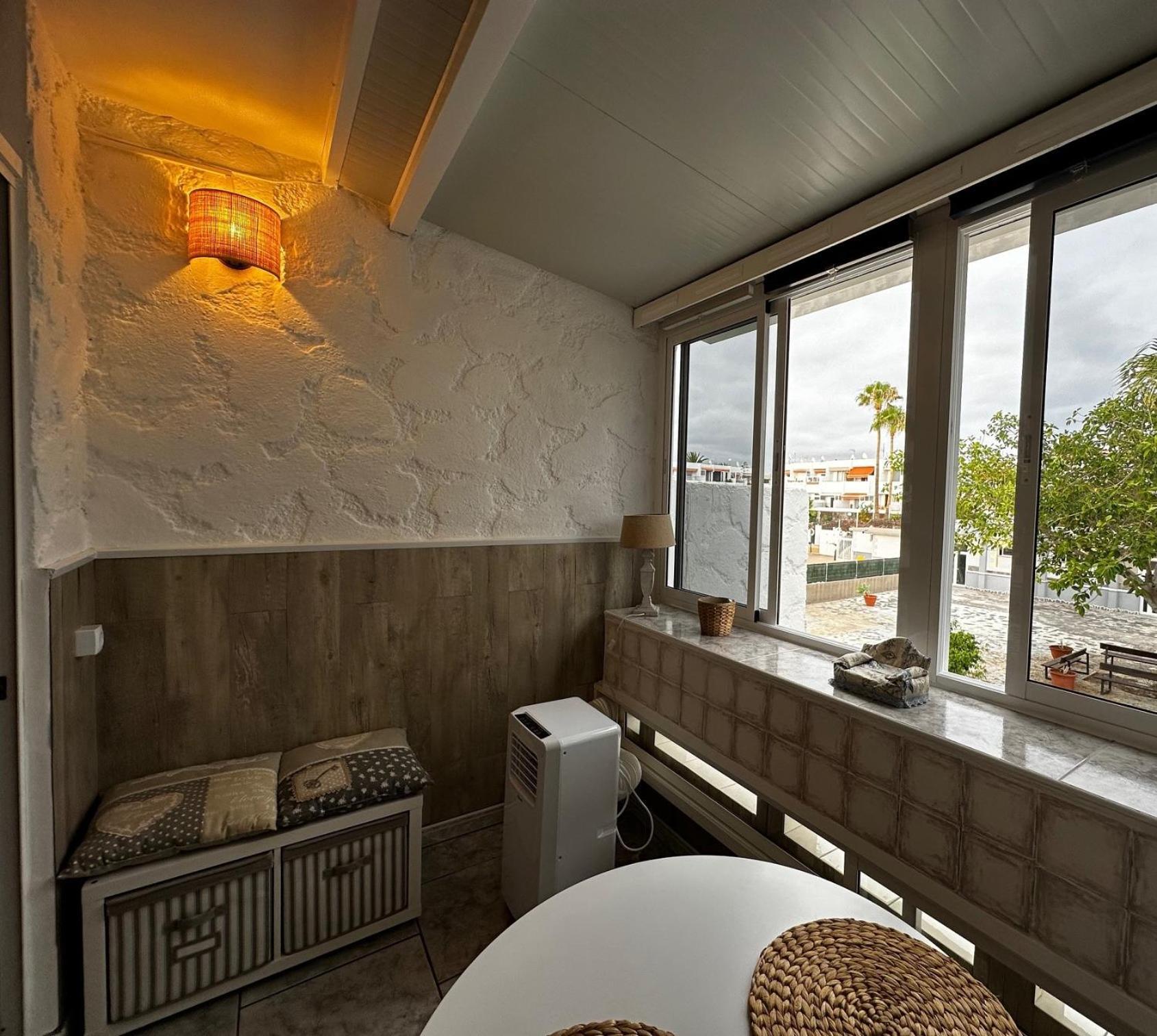 Hand Made Suite Arona  Buitenkant foto
